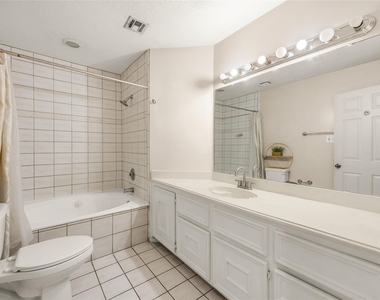 3103 Spring Stuebner Road - Photo Thumbnail 17