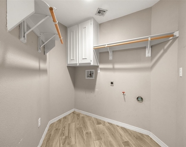 3103 Spring Stuebner Road - Photo Thumbnail 12