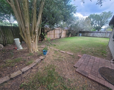22715 Braken Manor Lane - Photo Thumbnail 19