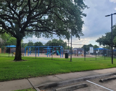 22715 Braken Manor Lane - Photo Thumbnail 27