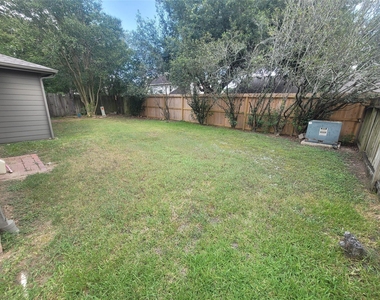 22715 Braken Manor Lane - Photo Thumbnail 20
