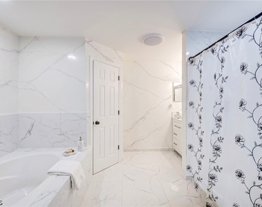 1414 Louis Ave - Photo Thumbnail 7