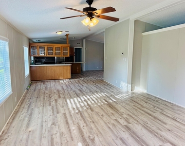 7102 King St Street - Photo Thumbnail 1