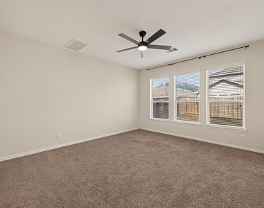 6123 Carver Pines Drive - Photo Thumbnail 16