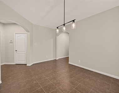 6123 Carver Pines Drive - Photo Thumbnail 7
