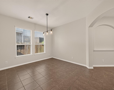 6123 Carver Pines Drive - Photo Thumbnail 5