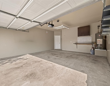 6123 Carver Pines Drive - Photo Thumbnail 32