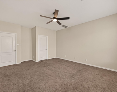 6123 Carver Pines Drive - Photo Thumbnail 17