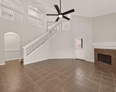 6123 Carver Pines Drive - Photo Thumbnail 11