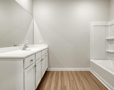 6426 Winter Elm Street - Photo Thumbnail 4