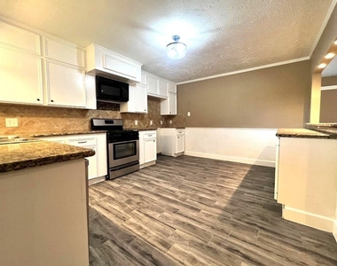 1430 Freedonia Drive - Photo Thumbnail 8