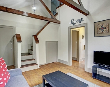 2323 Park Street - Photo Thumbnail 3