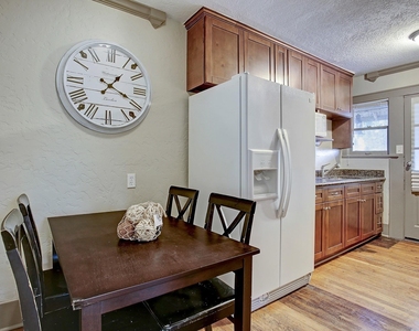 2323 Park Street - Photo Thumbnail 5