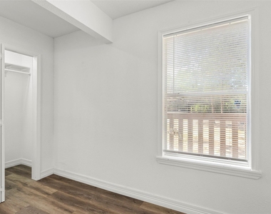 1906 County Road 3434 N - Photo Thumbnail 27