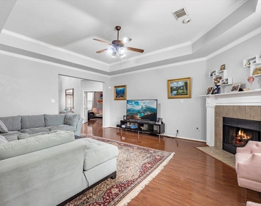 2507 Stonebury Lane - Photo Thumbnail 7