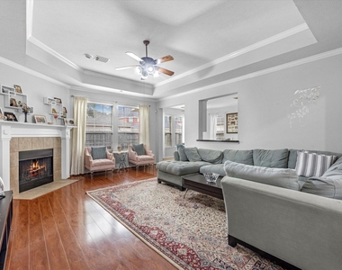 2507 Stonebury Lane - Photo Thumbnail 5
