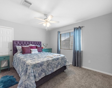 2507 Stonebury Lane - Photo Thumbnail 21