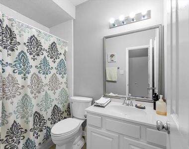 2507 Stonebury Lane - Photo Thumbnail 13