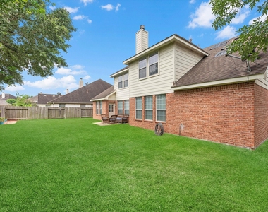 2507 Stonebury Lane - Photo Thumbnail 28