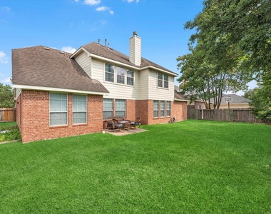2507 Stonebury Lane - Photo Thumbnail 27