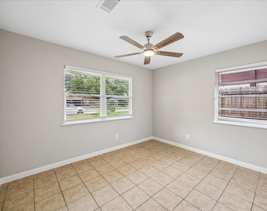 626 Sulphur Street - Photo Thumbnail 9