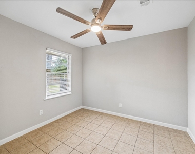 626 Sulphur Street - Photo Thumbnail 10