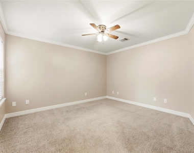 5728 Petty Street - Photo Thumbnail 27