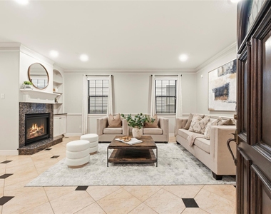 5728 Petty Street - Photo Thumbnail 6