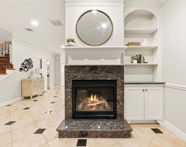 5728 Petty Street - Photo Thumbnail 7