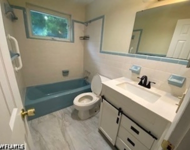 27677 Okeana Street - Photo Thumbnail 15