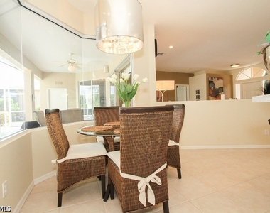 26343 Clarkston Drive - Photo Thumbnail 7