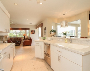 26343 Clarkston Drive - Photo Thumbnail 5