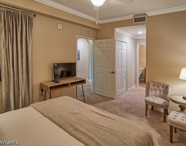 9830 Giaveno Circle - Photo Thumbnail 10