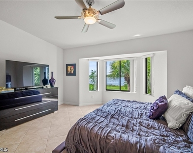 10020 Siesta Bay Drive - Photo Thumbnail 13