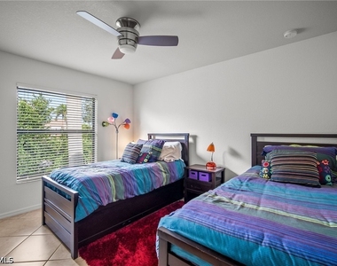 10020 Siesta Bay Drive - Photo Thumbnail 20