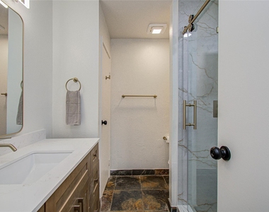 15309 Kingfield Drive - Photo Thumbnail 28