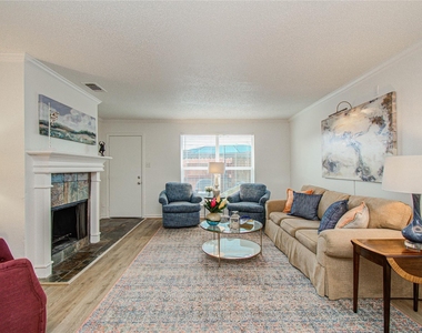 15309 Kingfield Drive - Photo Thumbnail 23