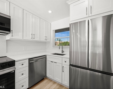200 Turtle Lake Court - Photo Thumbnail 8