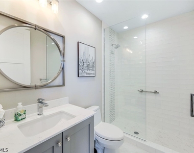 1135 3rd Avenue S - Photo Thumbnail 9