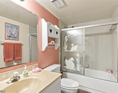 3062 Sandpiper Bay Circle - Photo Thumbnail 21