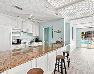 3062 Sandpiper Bay Circle - Photo Thumbnail 28