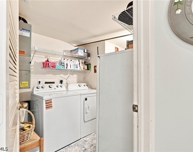 3062 Sandpiper Bay Circle - Photo Thumbnail 22