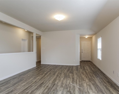 24215 Taranto Creek Court - Photo Thumbnail 9