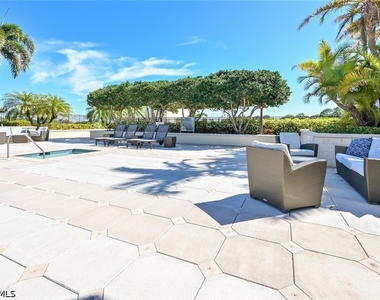 9115 Strada Place - Photo Thumbnail 14
