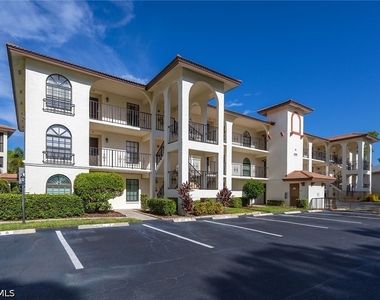 605 Augusta Boulevard - Photo Thumbnail 2