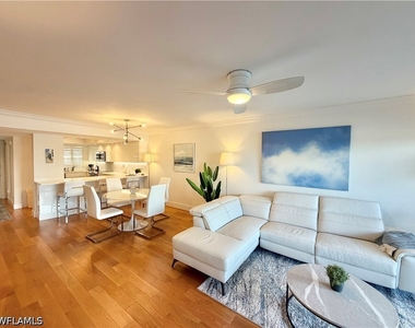 12945 Vanderbilt Drive - Photo Thumbnail 9