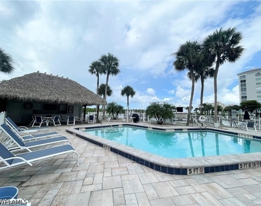 12945 Vanderbilt Drive - Photo Thumbnail 4