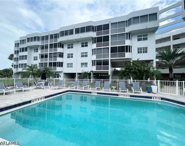 12945 Vanderbilt Drive - Photo Thumbnail 3