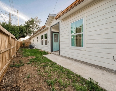 336 De Haven Street - Photo Thumbnail 25