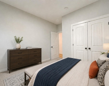 336 De Haven Street - Photo Thumbnail 20